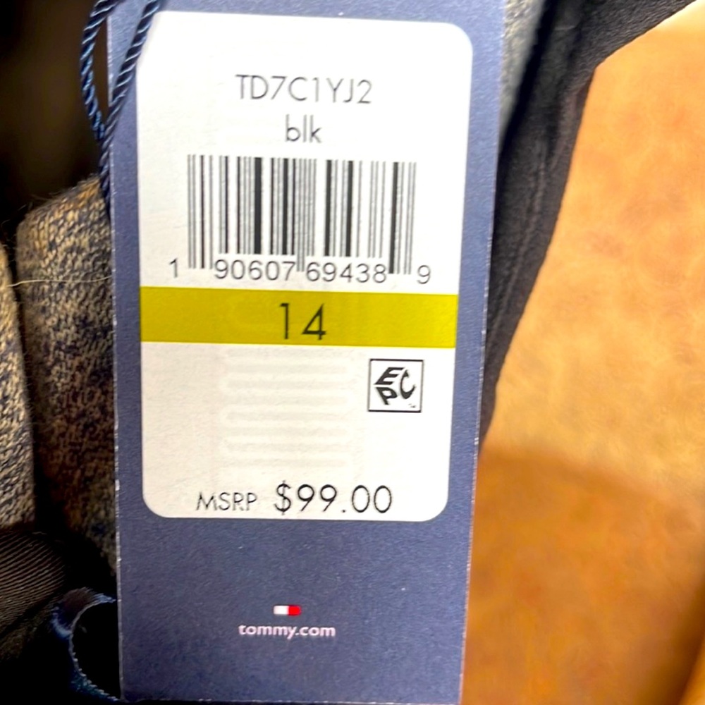 Brand new with tags Tommy Hilfiger black dress 👗